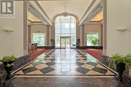 11 LEE CENTRE DRIVE, Toronto (woburn), Ontario M1H 3J5, Canada