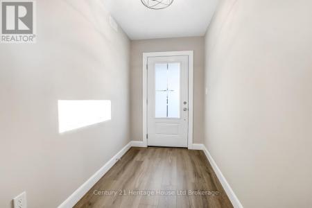 846 WATER STREET, Woodstock (woodstock - South), 온타리오주 N4S 1S7, 캐나다