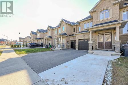 18 COHOE STREET, Brampton (northwest Brampton), Ontario L7A 4X8, Canadá