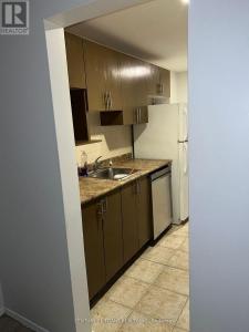 931 WONDERLAND ROAD, London South (south M), 온타리오주 N6K 2X6, 캐나다