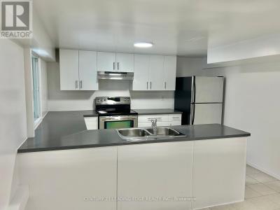 220 HUPFIELD TRAIL, Toronto (morningside), 安大略省 M1B 4L8, 加拿大