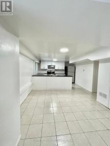 220 HUPFIELD TRAIL, Toronto (morningside), 安大略省 M1B 4L8, 加拿大