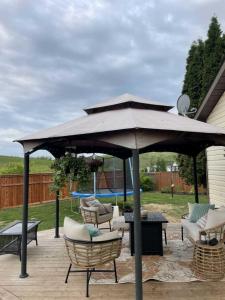 8210 104 AVENUE, Peace River, Alberta T8S 1X9, Canadá