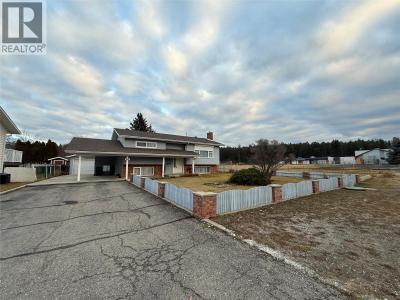 800 24TH AVENUE NORTH, Cranbrook, קולומביה הבריטית V1C 6G8, קנדה