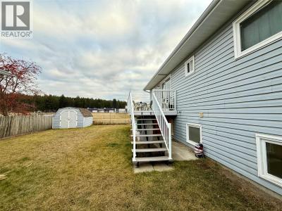 800 24TH AVENUE NORTH, Cranbrook, קולומביה הבריטית V1C 6G8, קנדה