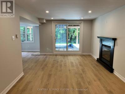 445 PRESTWICK DRIVE, Oshawa (mclaughlin), אונטריו L1J 7R2, קנדה 