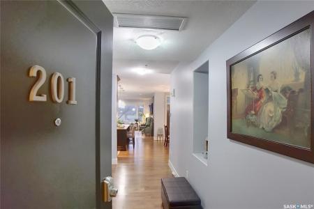 205 FAIRFORD STREET E, Moose Jaw, Saskatchewan S6H 0E1, Canada