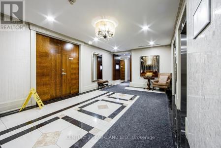 8 REAN DRIVE, Toronto (bayview Village), Ontario M2K 1H1, Canada