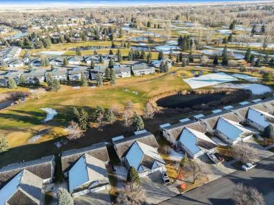 604 RIVERSIDE DRIVE NW, High River, アルバータ T1V 1S8, カナダ