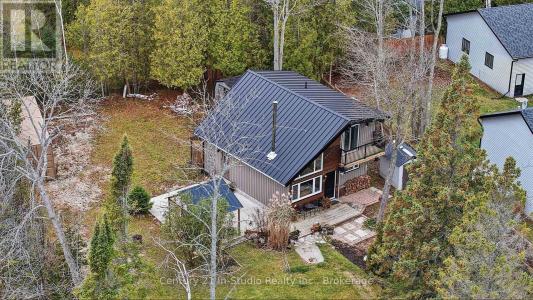 324 BRYANT STREET, South Bruce Peninsula, 온타리오주 N0H 2T0, 캐나다