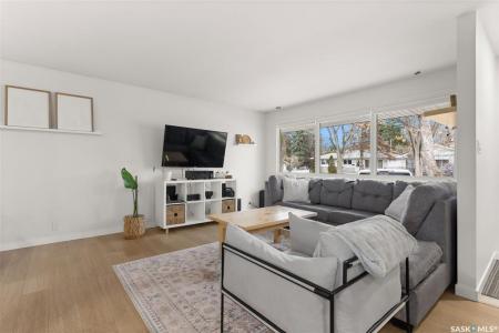 97 DARKE CRESCENT, Regina, Saskatchewan S4S 3Y1, Canada