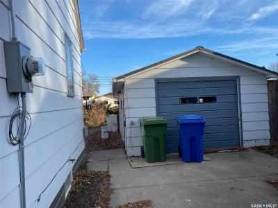 141 MAPLE AVENUE, Yorkton, Saskatchewan S3N 1W8, Canadá