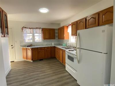 141 MAPLE AVENUE, Yorkton, Saskatchewan S3N 1W8, Canadá