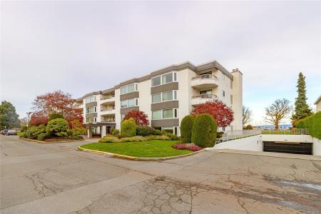 1370 BEACH DR, Oak Bay, Britanya Kolombiyası V8S 2N6, Kanada