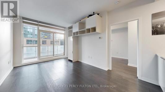 62 FOREST MANOR ROAD, Toronto (henry Farm), Ontario M2J 0B6, Canada