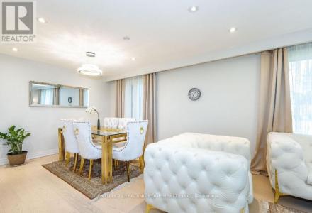 30 FOREHT CRESCENT, Aurora (aurora Heights), Ontario L4G 3E8, Canadá