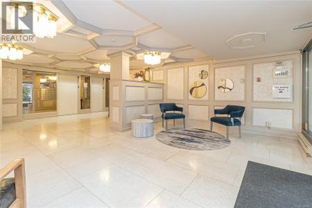 1370 BEACH DRIVE, Oak Bay, Britanya Kolombiyası V8S 2N6, Kanada