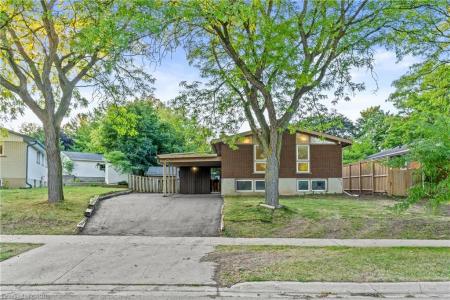 366 DALE CRESCENT, Waterloo, Ontario N2J 3Y7, CANADÁ