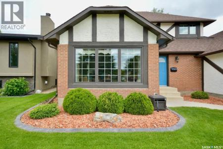 230 DORE CRESCENT, Saskatoon, Saskatchewan S7K 4X9, Canada