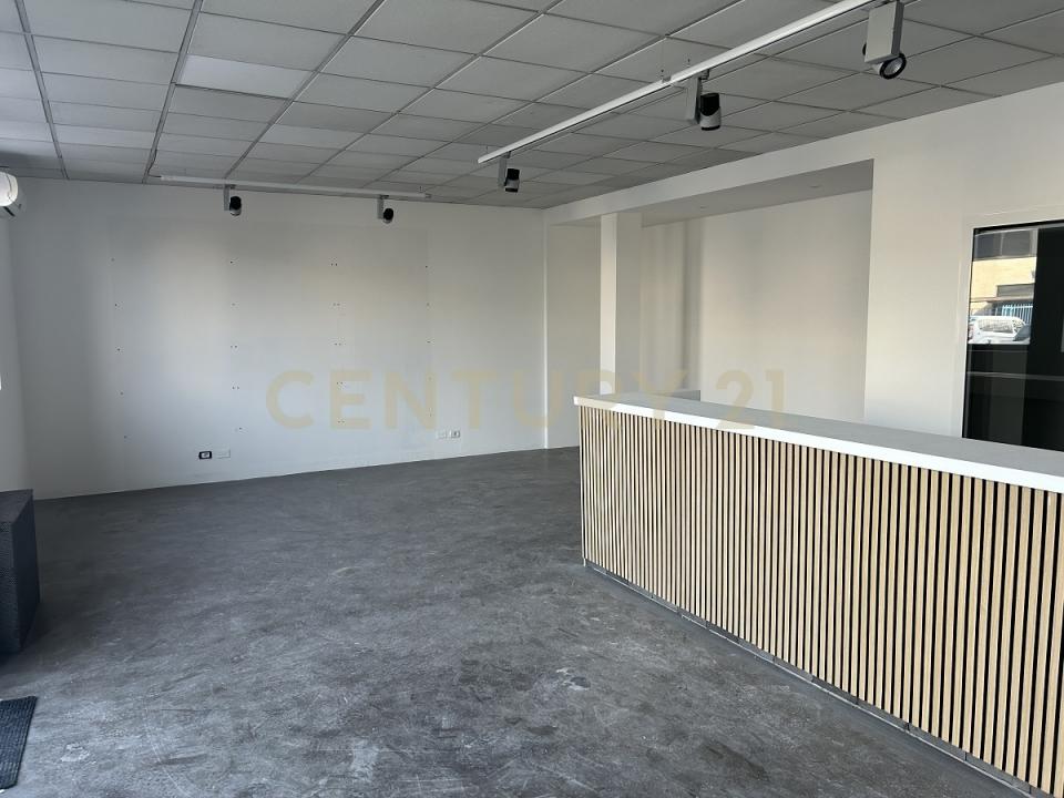 Viale del Lavoro, San Martino Buon Albergo, Veneto 37036, Italy