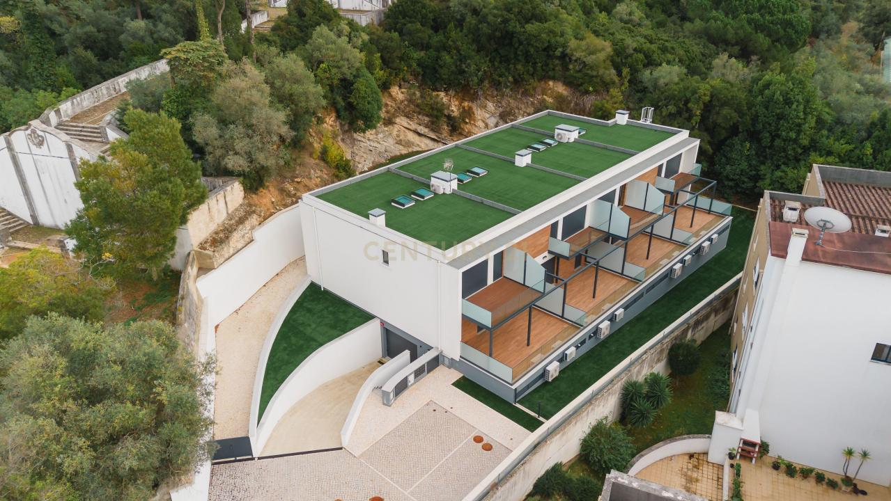 Leiria, Leiria 2410-143, Portugal