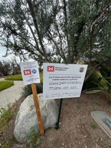 2469 Holliston, Altadena, California 91001, USA