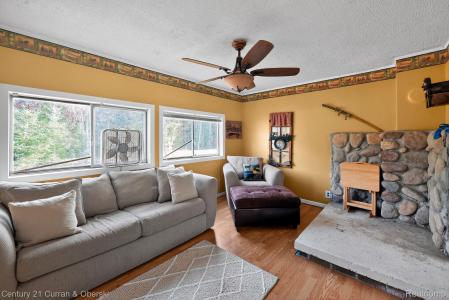 10 S Imperial Drive, Tawas City, מישיגן 48763, ארצות הברית של אמריקה 