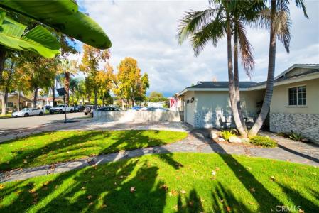 1420 N Marcella, אונטריו, קליפורניה 91764, ארצות הברית של אמריקה 