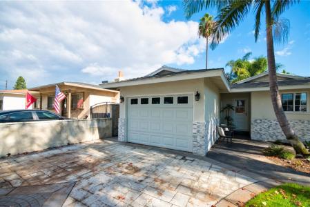 1420 N Marcella, אונטריו, קליפורניה 91764, ארצות הברית של אמריקה 