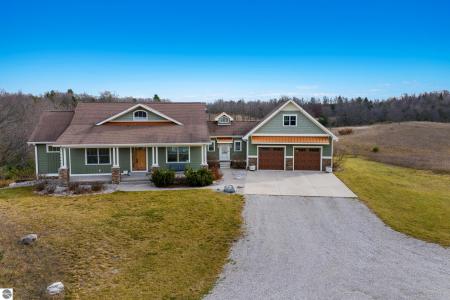 11007 S Rolling Meadows Drive, Maple City, Michigan 49664, USA