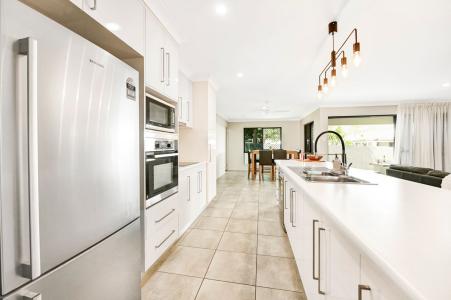 2 Katherine Court, Andergrove, QLD 4740, Australia