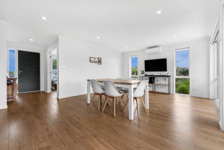 11 PEET ROW, Pokeno, Waikato District 2471, 新西蘭