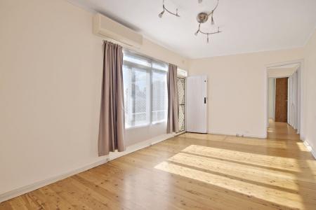 15 Freeman Street, Warwick Farm, NSW 2170, Australia