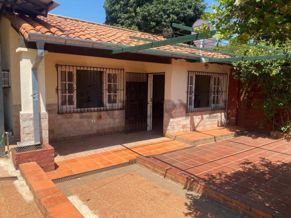 Calle Sin Nombre c/ Don Bosco. Fracción Villa Bruselas. Ñemby , Ñemby, Central 00001, Paraguay