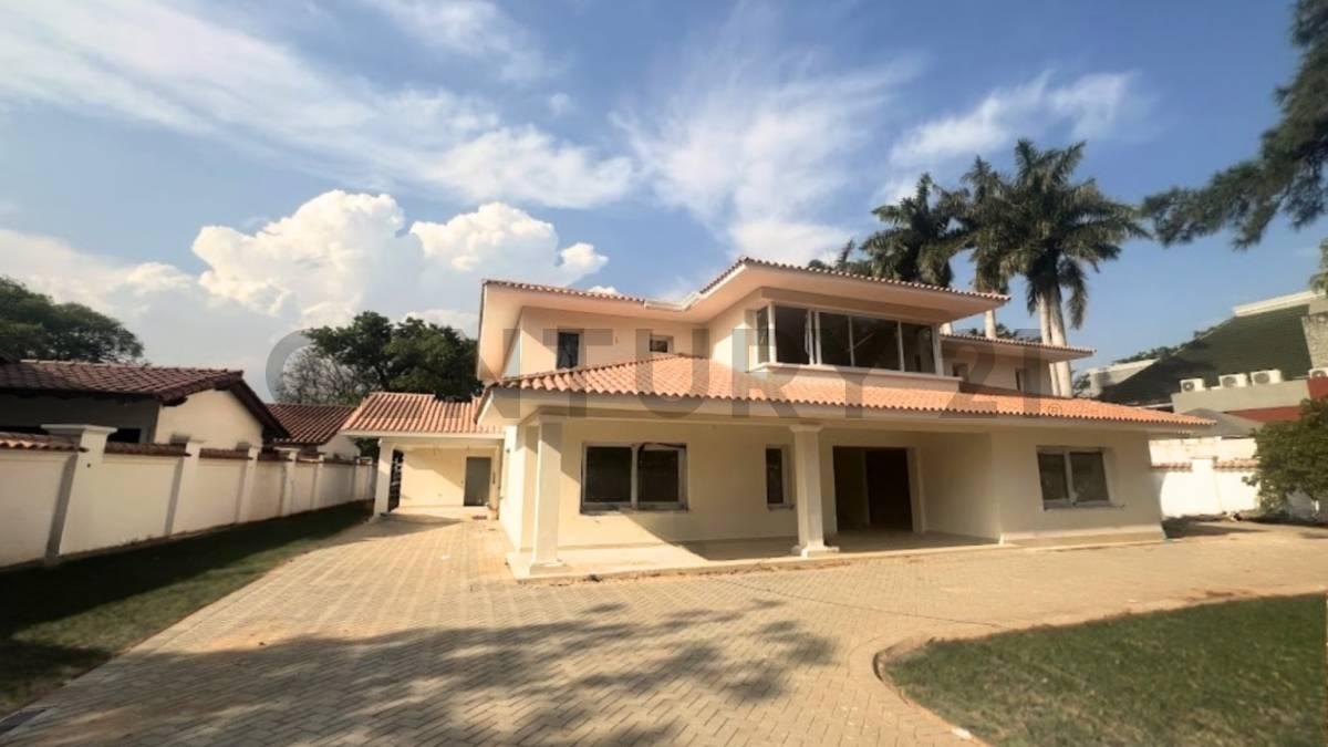 Pancha Garmendia N° 6021 , Mcal. Estigarribia, Asunción 00001, Paraguay