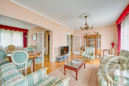 Yerres, Île-de-France 91330, Frankreich