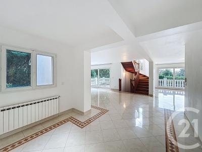 Bievres, Île-de-France 91570, France