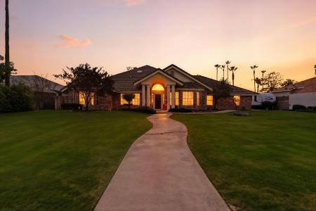 13201 Meacham, Bakersfield, Califórnia 93314, Estados Unidos