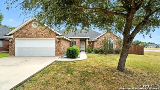 637 Topaz, Seguin, Texas 78155