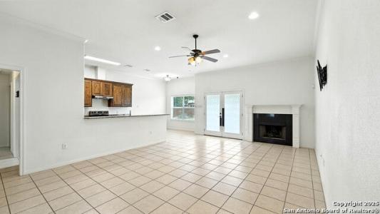 637 Topaz, Seguin, Texas 78155