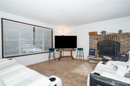 2119 SW Olympic Drive, Chehalis, Washington 98532