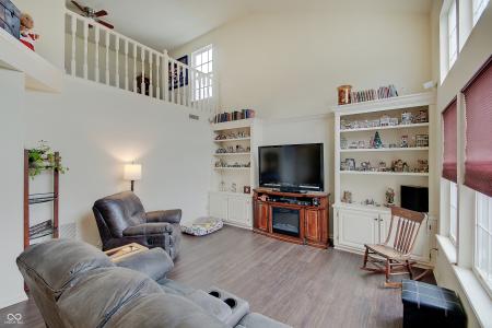 2109 Cross Willow Lane, Indianapolis, Indiana 46239