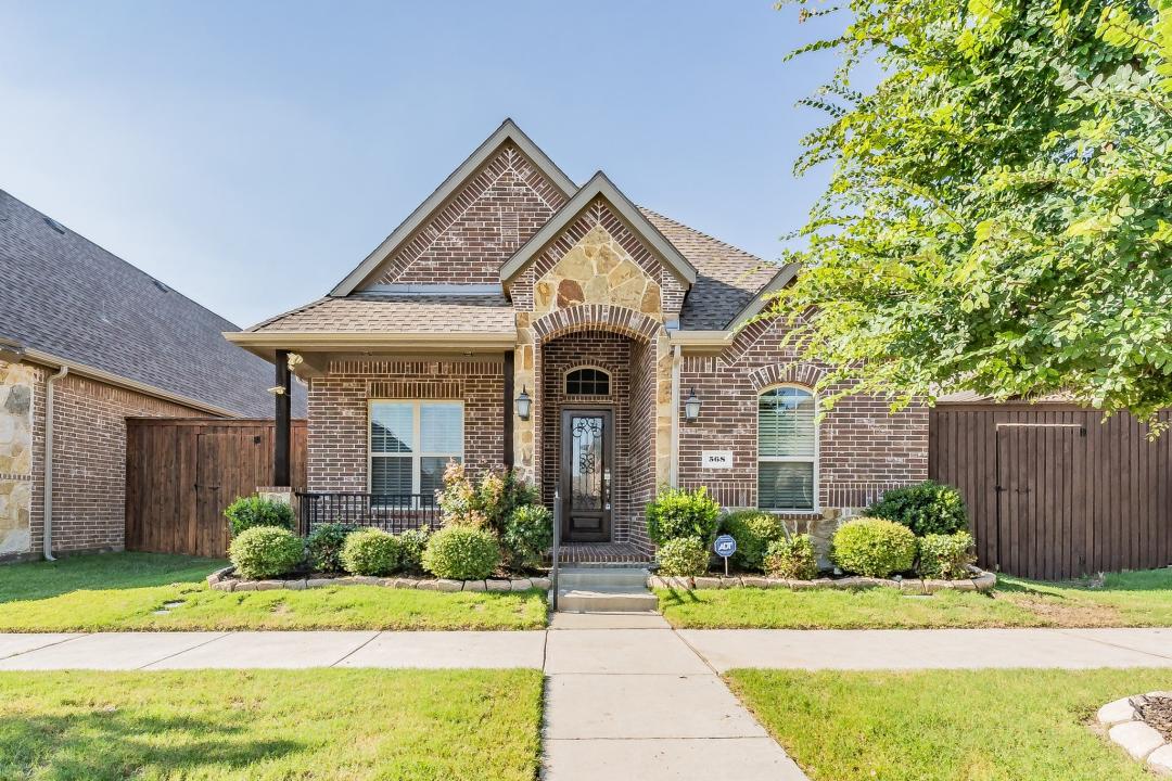 568 Enfield Drive, Frisco, Texas 75036