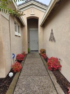 2344 N Winding Way, Lincoln, California 95648