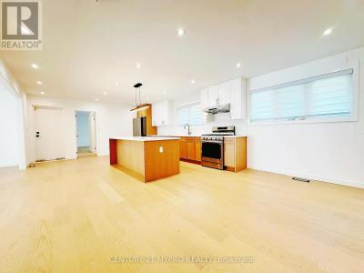 2417 MISSISSAUGA ROAD, Mississauga (sheridan), Ontario L5H 2L4, Canada