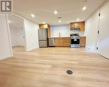 2417 MISSISSAUGA ROAD, Mississauga (sheridan), Ontario L5H 2L4, Canada