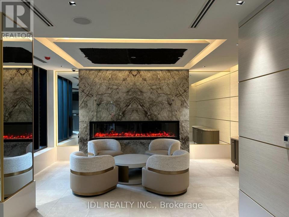 5858 YONGE ST STREET, Toronto (newtonbrook West), 安大略省 M2M 3T3, 加拿大