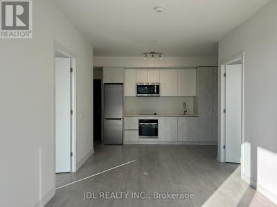 5858 YONGE ST STREET, Toronto (newtonbrook West), 安大略省 M2M 3T3, 加拿大