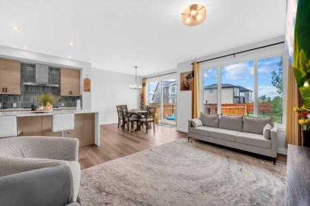 93 LEGACY REACH CRESCENT SE, Calgary, Alberta T2X 5A5, Canada