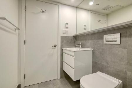 3460 Rue Peel, Montréal (Ville-Marie), Quebec H2Y 2W7, Canada